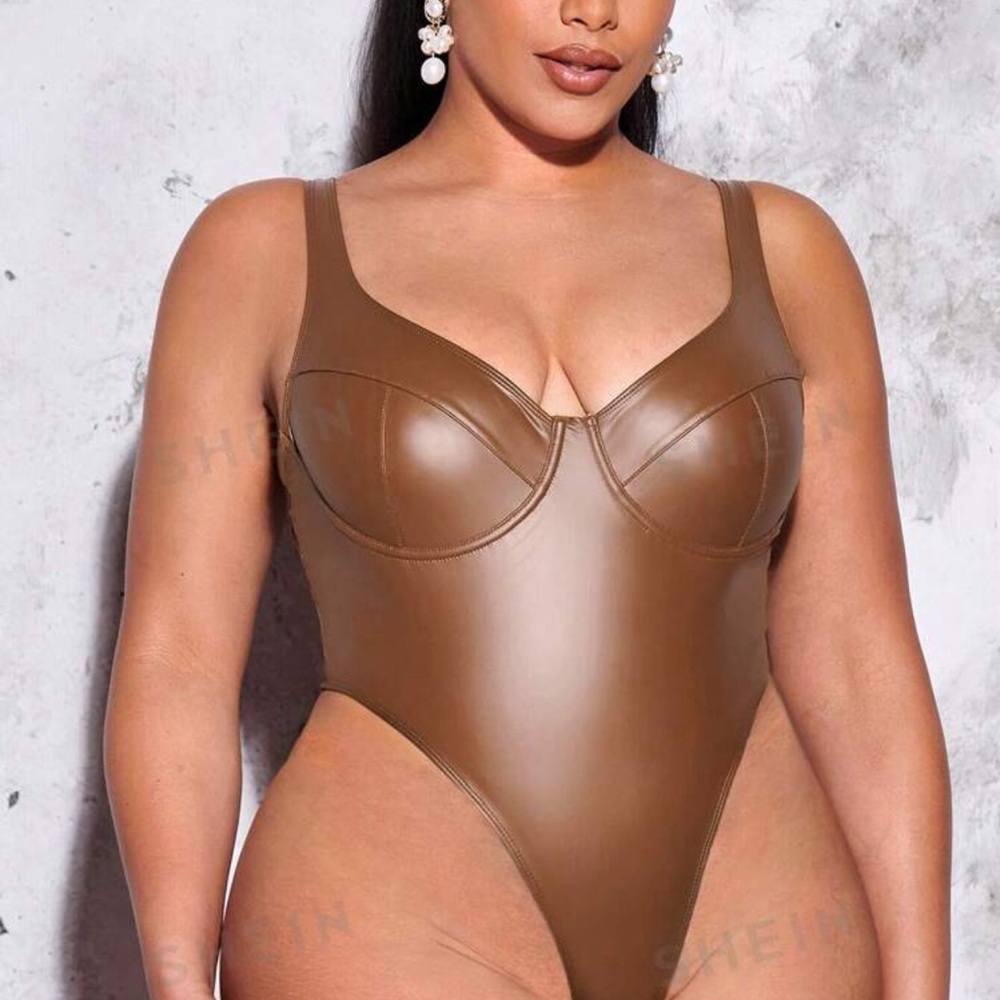 New Plus Solid PU Leather High-cut Bodysuit